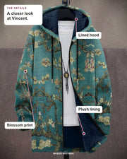 Vincent details: lined hood, plush lining and blossom print.